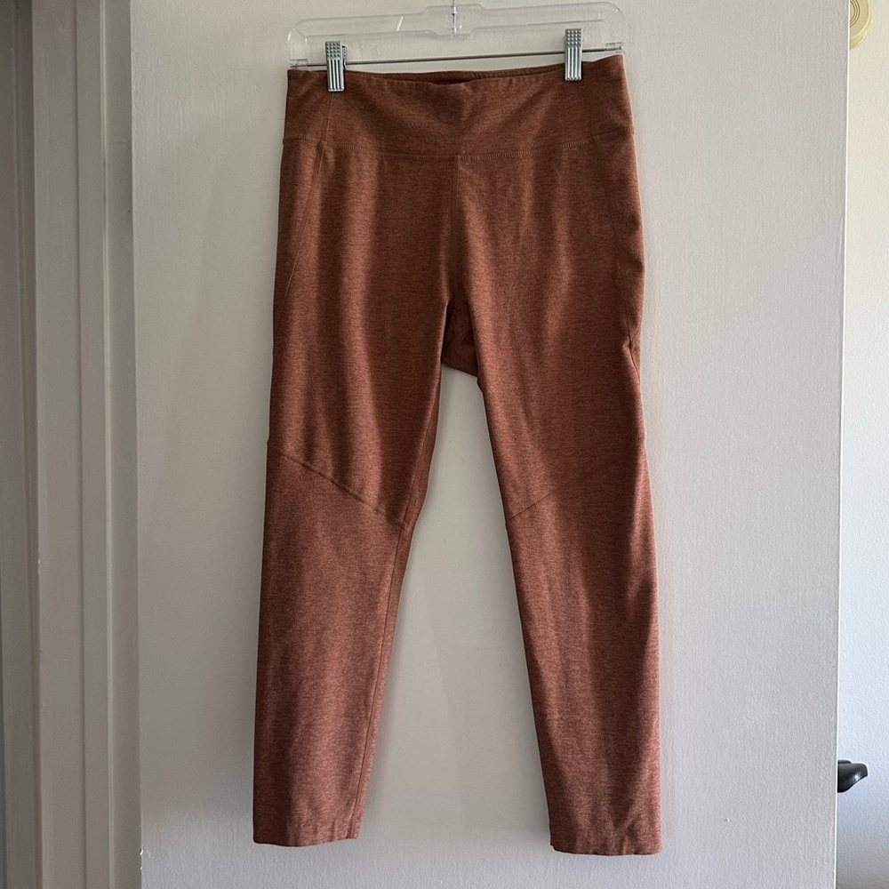 Outdoor Voices Orange Space Dye Cropped Leggings size Large EUC